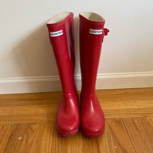 Rain boots